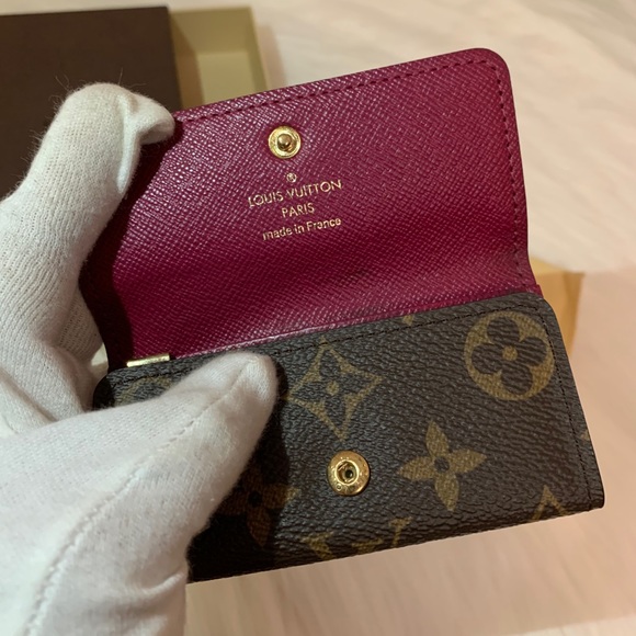 authentic LOUIS VUITTON monogram key holder - Picture 3 of 13